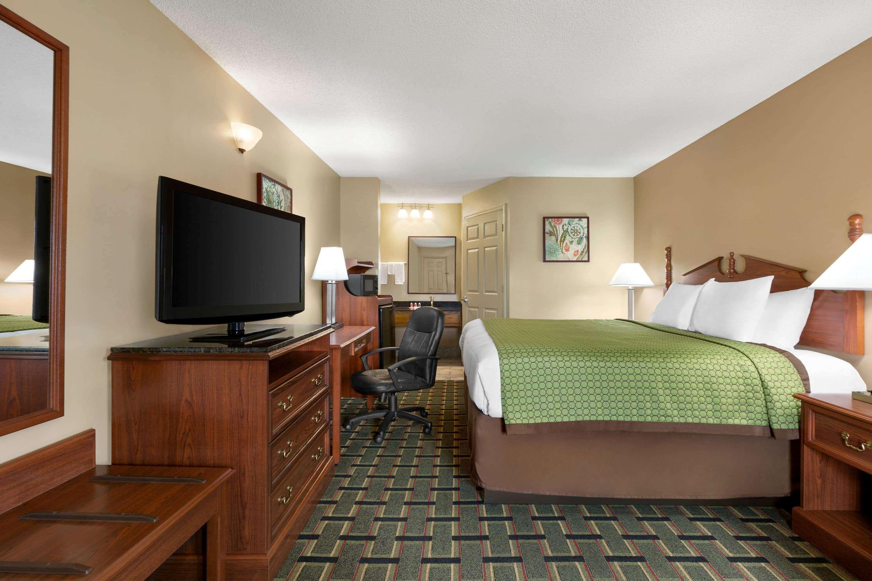 Baymont By Wyndham Warner Robins Motel Dış mekan fotoğraf